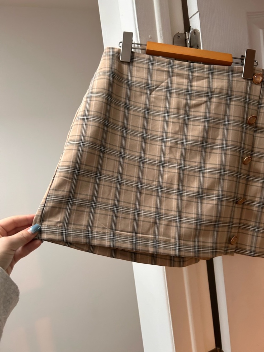 Sans Souci Neutral Plaid Mini Skirt with Side Buttons
